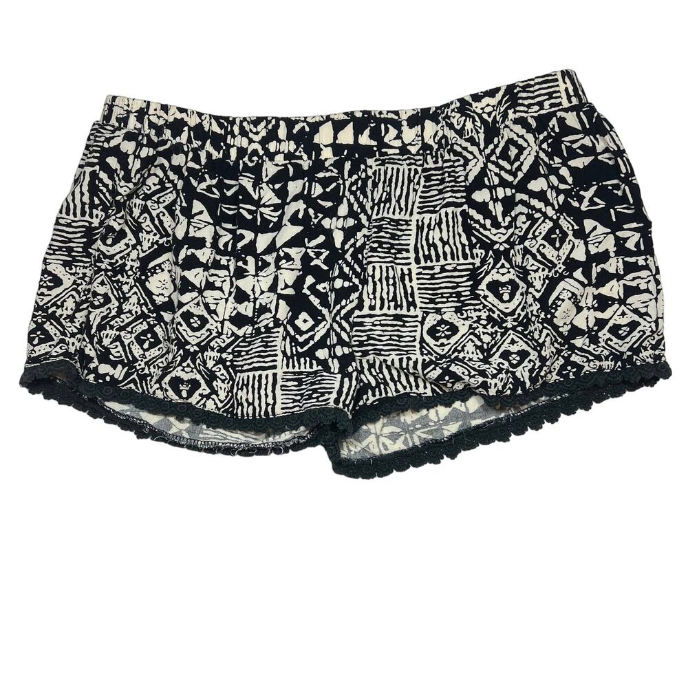 Raga Black Patterned Shorts Cotton Size Medium